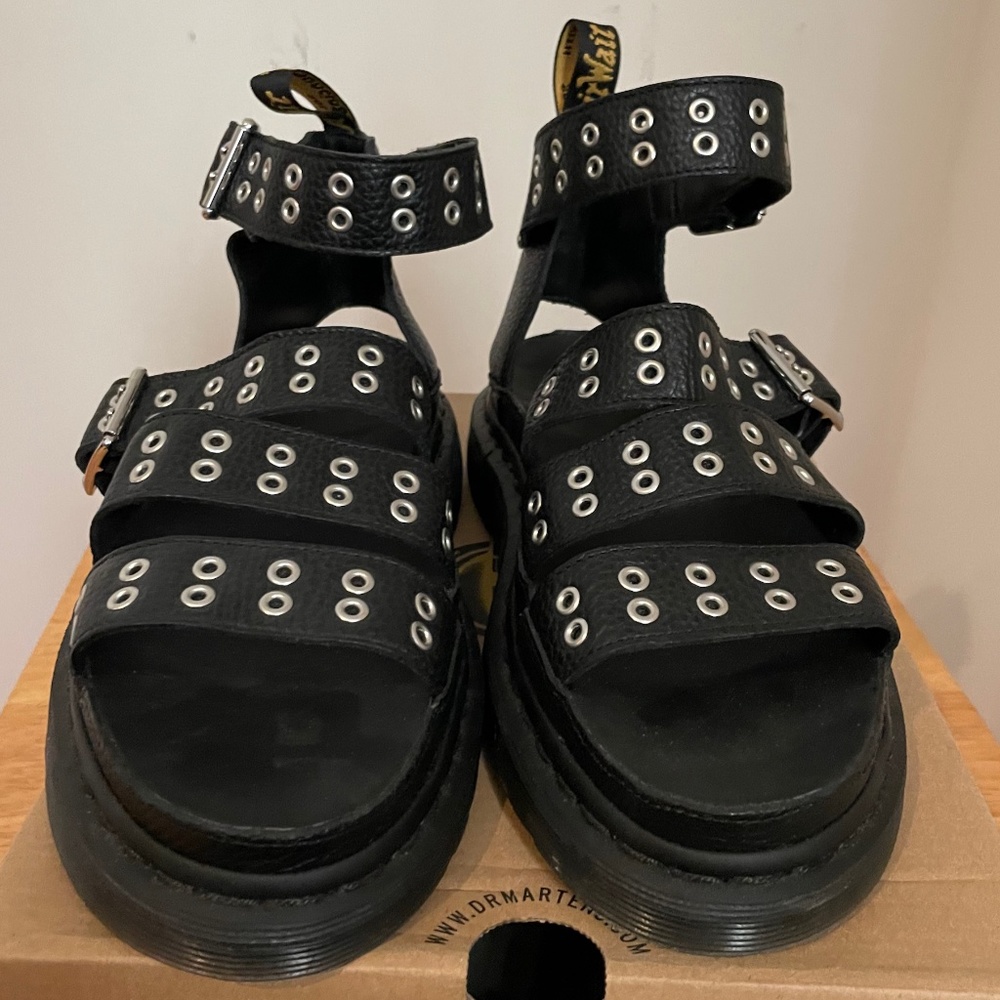 Dr. Martens Clarissa II Hardware Sandals Black Aunt Sally UK8 W10 OG Box